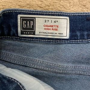 GAP Cigarette High Rise Raw Hem Jean
